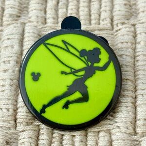 DISNEY 2015 Tinker Bell Character Silhouette Hidden Mickey Pin